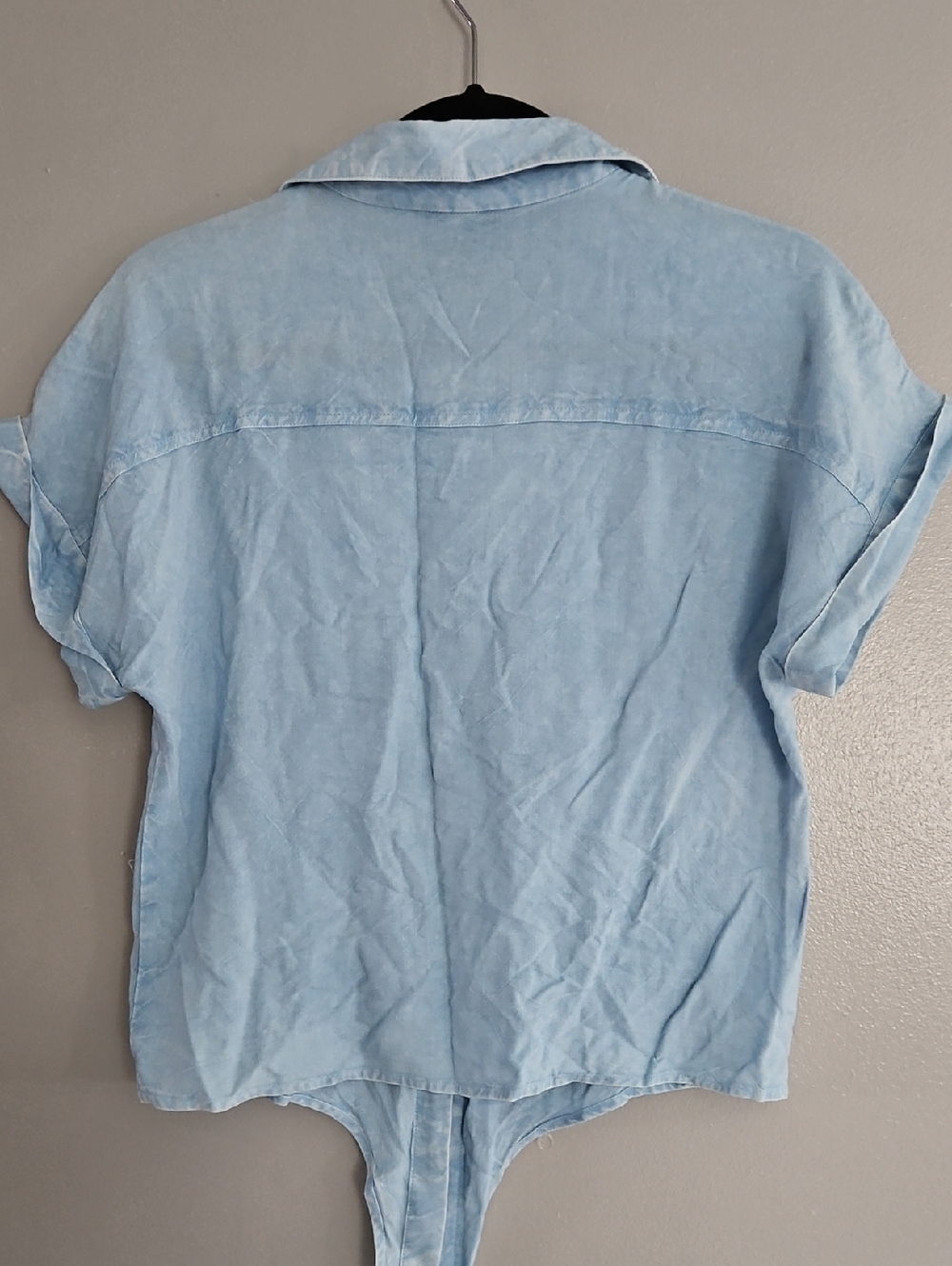 Light Blue Short-Sleeve Button-Front Blouse by Sea Salt - Picture 3 of 3